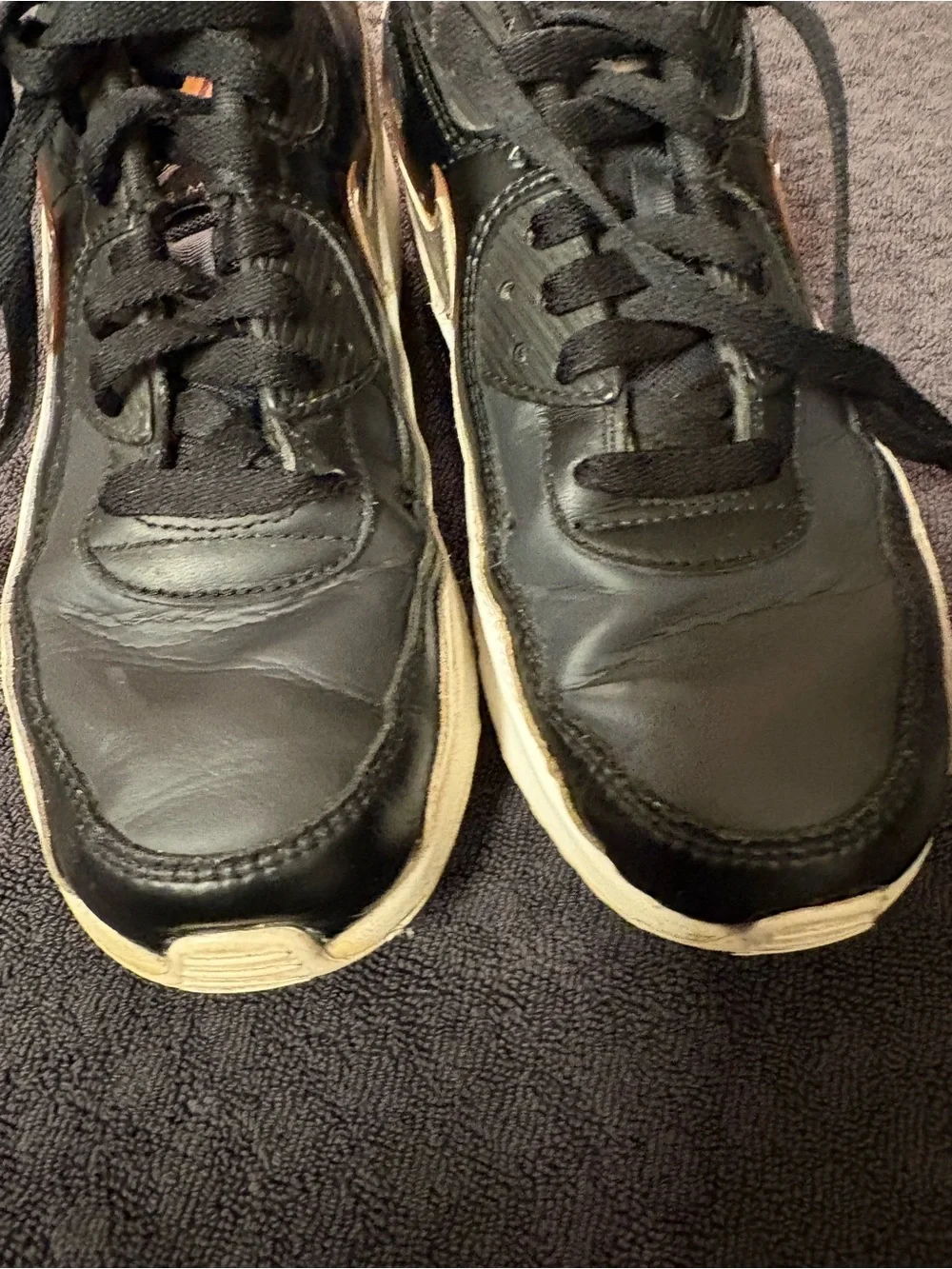 Size 7Y Nike Air Black Leather Athletic Sneakers